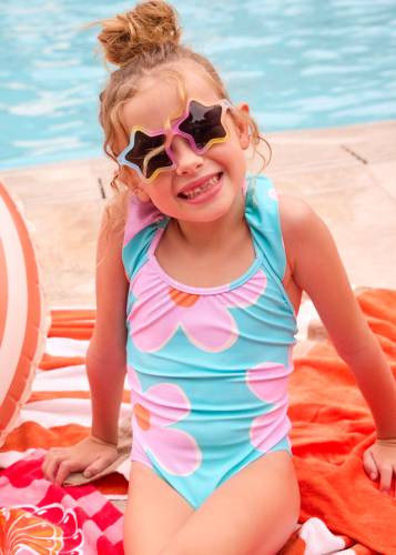 Μαγιο κοριτσι σταμπωτο